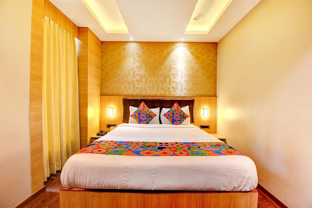 Fabhotel S Comfort Inn - Indiranagar Бангалор Екстериор снимка