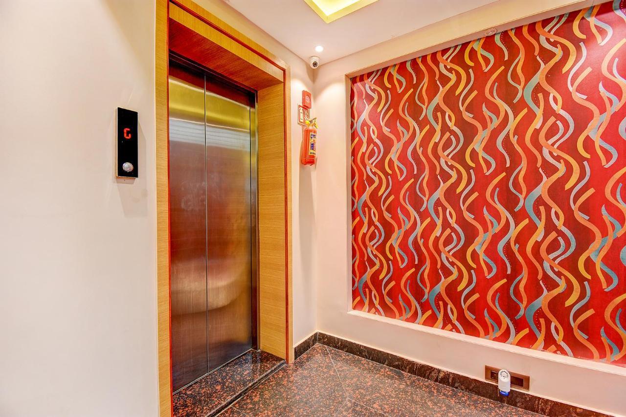 Fabhotel S Comfort Inn - Indiranagar Бангалор Екстериор снимка
